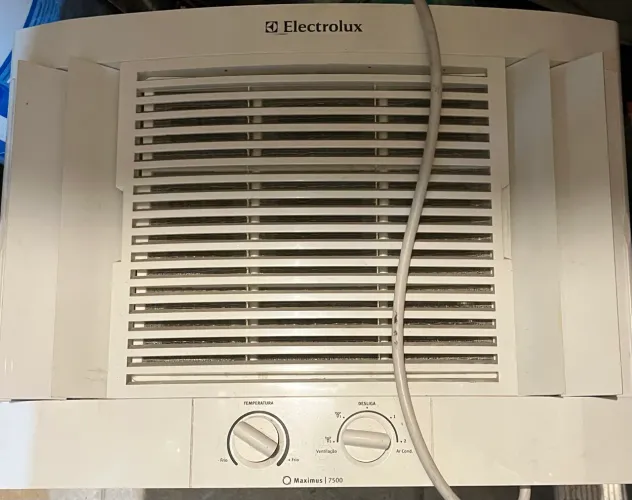 Aparelho de ar condicionado Eletrolux