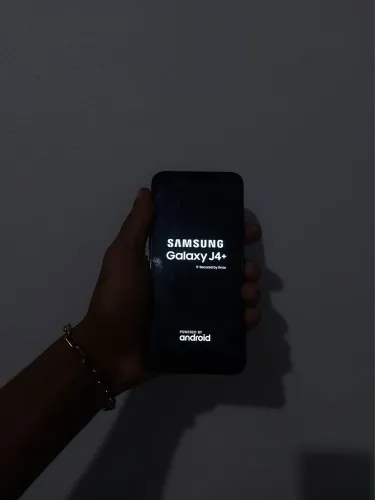 Samsung J4+ 32gb