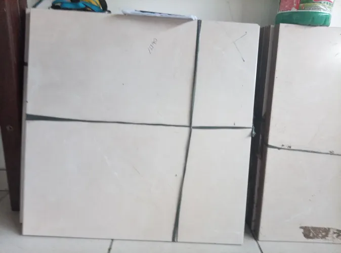 Piso em cerâmica 7 mts