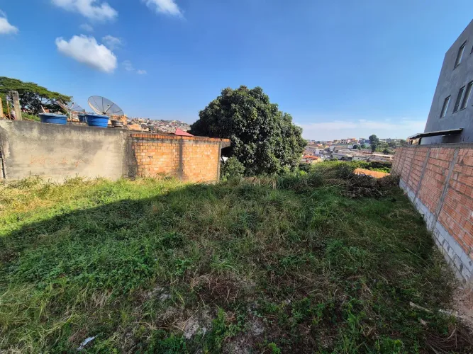 Terreno 360m² na região do Barreiro