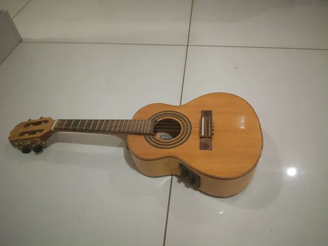 Cavaquinho Rozini Elétrico RC07 Profissional