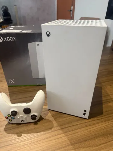Xbox Series X Seminovo na Caixa