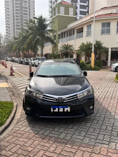 Toyota Corolla Altis 2.0 Flex 16V Aut. 2016