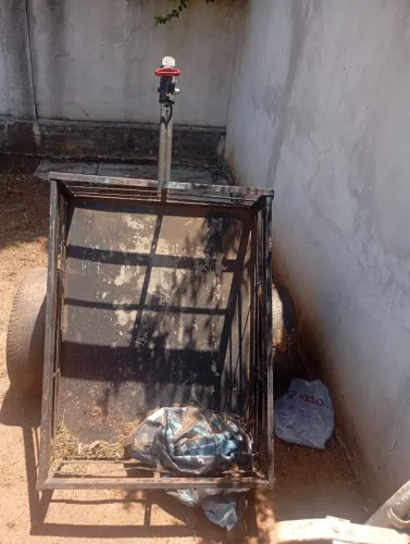  Carretinha de transporte geral em PERFEITO ESTADO