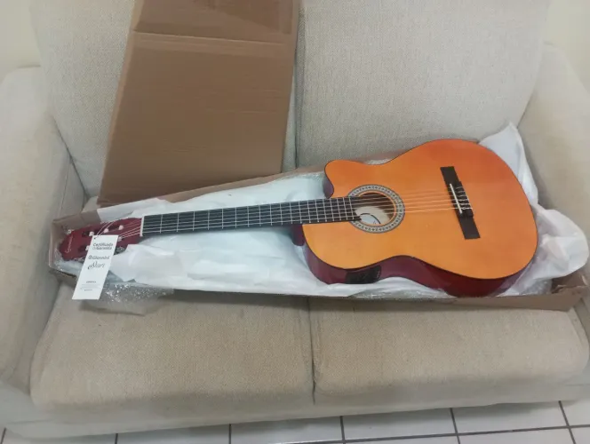 Vendo violão | Giannini start NF-14| estado de novo| praticamente não foi usado