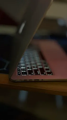 MacBook Pro i7