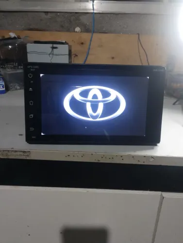 Multimídia original da Toyota Hilux funcionando perfeitamente tela de 09 polegadas