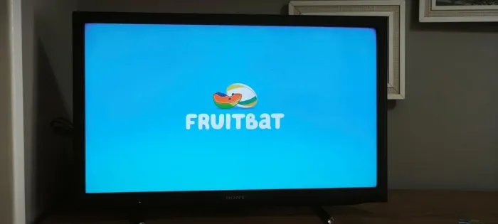 ? TV Sony Bravia 32" LCD + Chromecast Original Já Instalado!