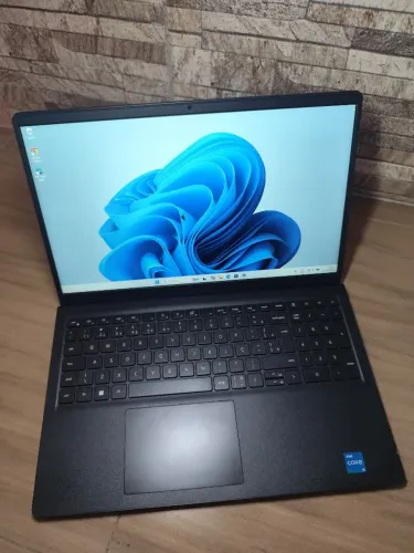 Notebook Dell gamer- I5 de 13 Geração +8 GB + SSD Nvme de 512 GB +placa de video Ires Xe