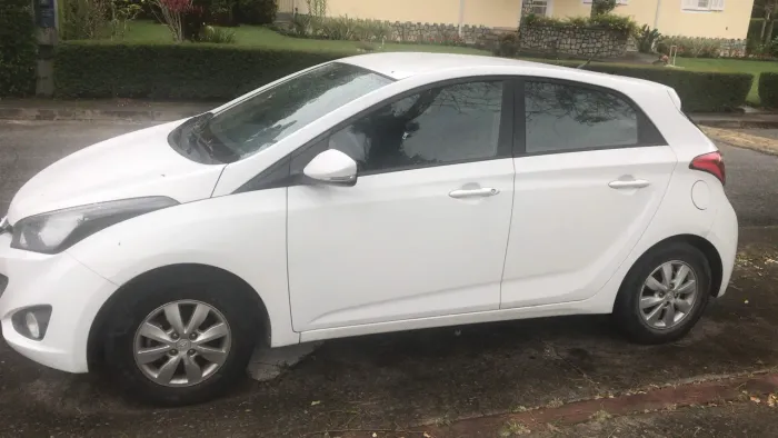 Hyundai HB20 Comf./c.plus/c.style 1.0 Flex 12V 2014
