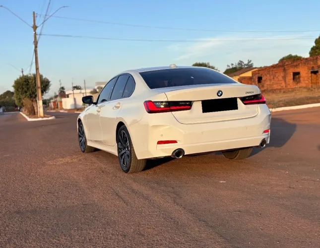 BMW 320I A 2.0 TB M Sport Activeflex 16V 4P 2023