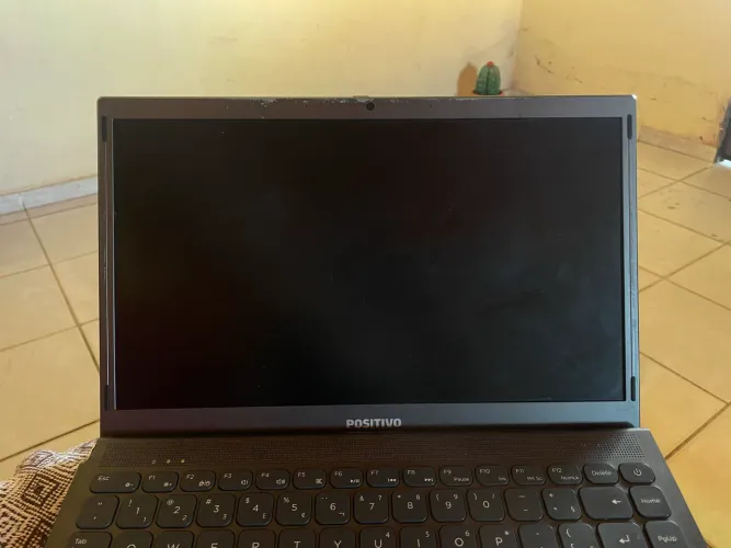 Notebook Positivo Intel funcionando normalmente- leia a descrição