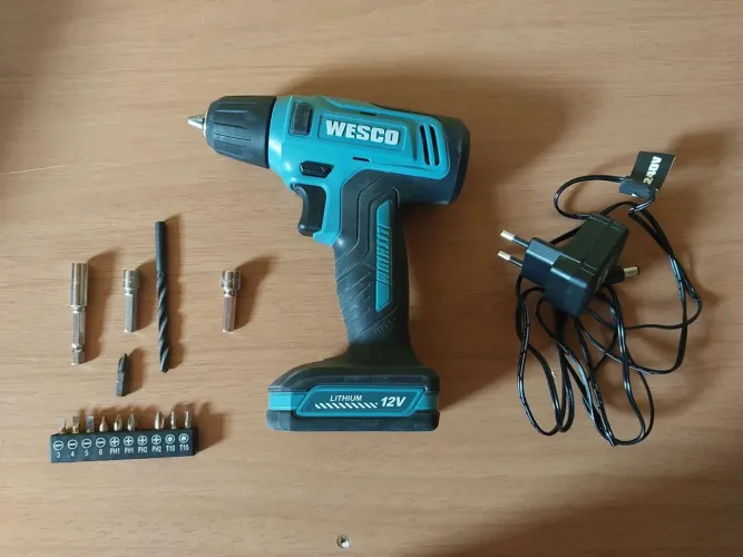 Parafusadeira e furadeira Wesco (USADAS)