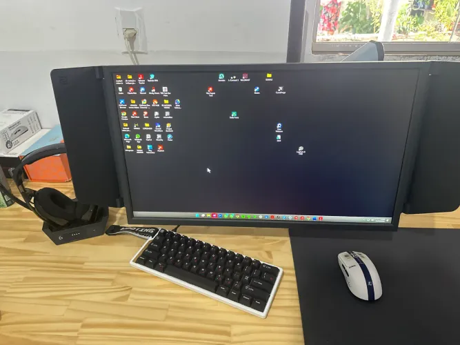 Monitor ZOWIE XL2546K 24? 240Hz ? Estado de Novo