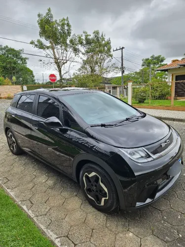 BYD Dolphin EV (Elétrico) 2025