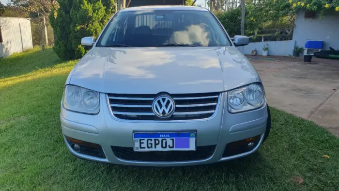 Volkswagen Bora 2.0/ 2.0 Flex 8V Aut. 2009