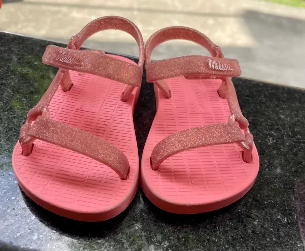Mini Melissa SUN DOWNTOWN BABY rosa com glitter