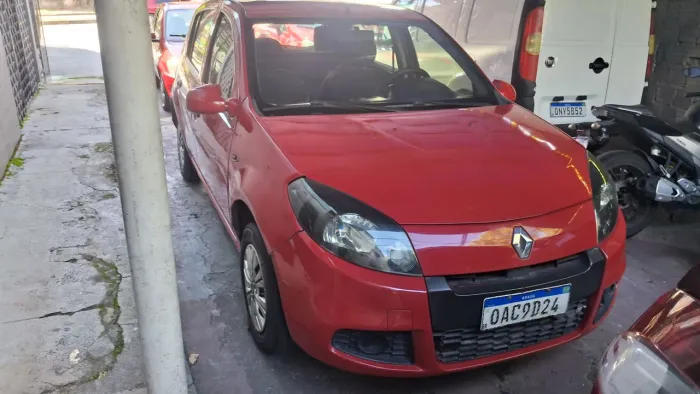 Renault Sandero Authentique Hi-flex 1.0 16V 5P 2013