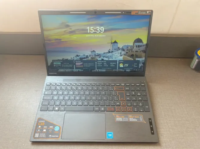 NoteBook Positivo C-15 4GB de RAM + 128GB eMMC em perfeito estado.