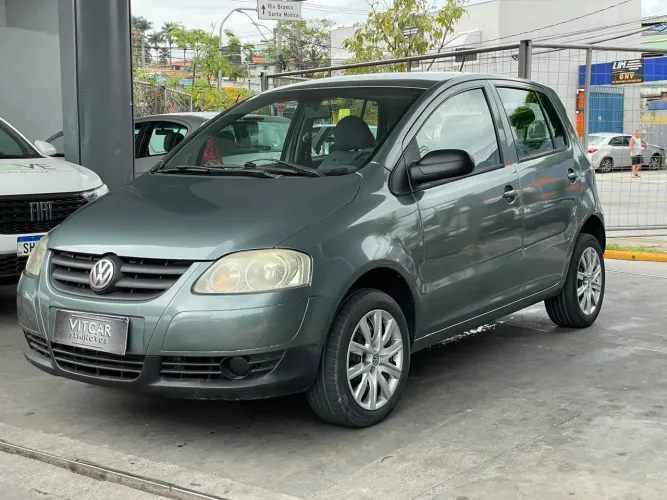Volkswagen Fox Plus 1.6mi/ 1.6mi Total Flex 8V 4P 2009