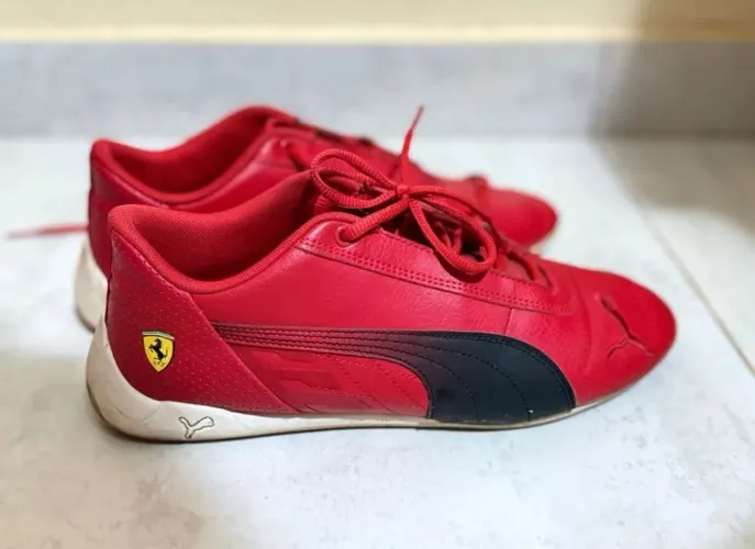 Tênis Puma Ferrari R-Cat