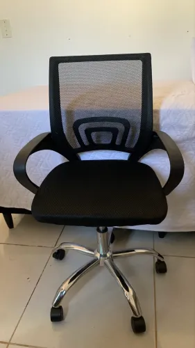 Cadeira de Escritório Giratória