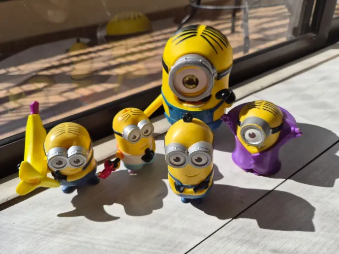 Minions , para enfeitar quarto , colecionar, decorar mesa temática de festa de aniversario