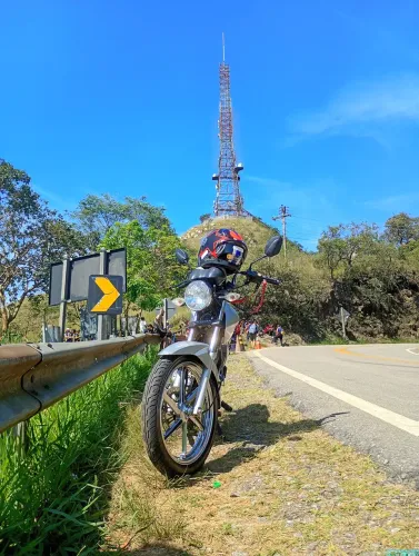 Cg 150, preta com kit da Sport