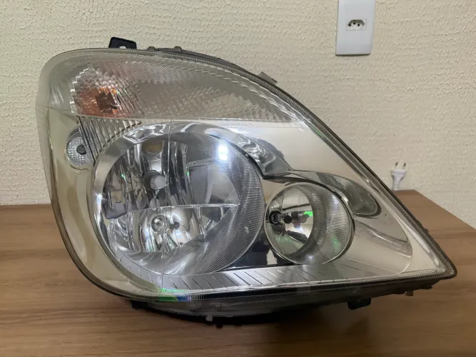 Farol Sprinter 404 2013 2014 2015 2016 Original Mercedez - Lado Direito