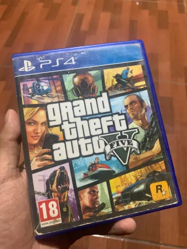 GTA 5 PS4