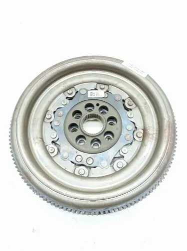 Volante Motor Audi A3 Tfsi Sedan 2.0 2016 06k105266a