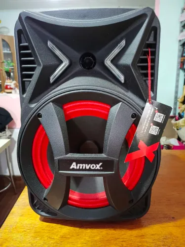 Vendo caixa de som Amvox180w.