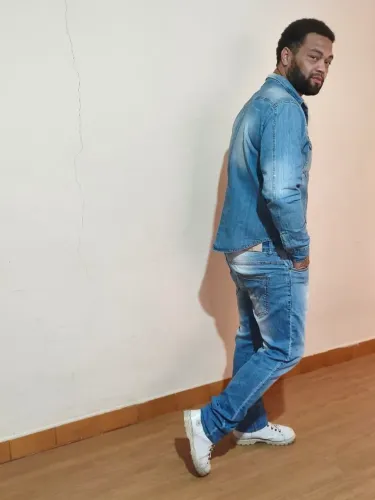 Conjunto ALL Jeans parte de cima G e calça 42 perfeito estado e uma lavagem incrível