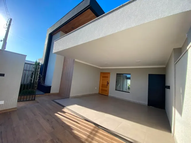 Casa Nova | 3 Dormitórios (1 Suíte) | Área Gourmet Integrada | Rica em Planejados