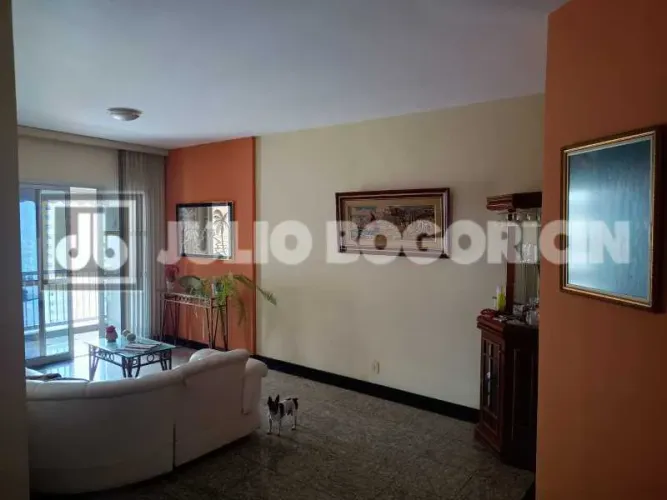 Apartamento - / Residencial / Icaraí