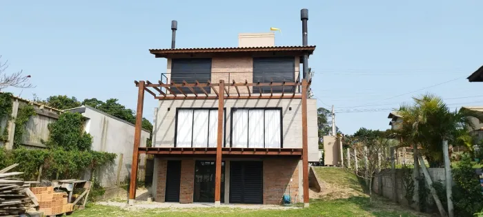 Casa na Praia do Rosa 