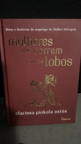 livro mulheres que caçam com lobos