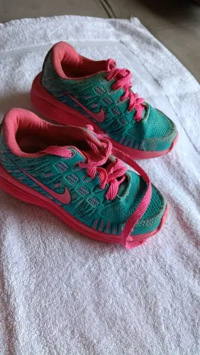 Nike Skatenis infantil
