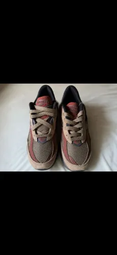 Tenis New Balance Made in USA 990v6 Dark Como Rich Oak Black Cement