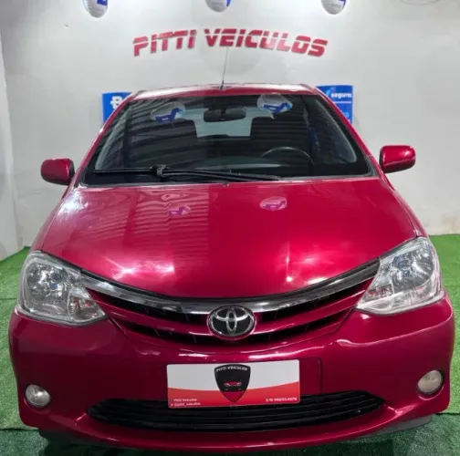 Toyota Etios XLS 1.5 Flex 16V 5P Mec. 2013