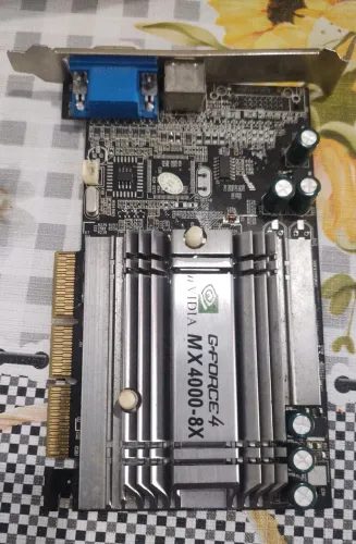 Placa De Vídeo Agp Geforce Aopen Mx4000 64/128mb 32bit 4x/8x