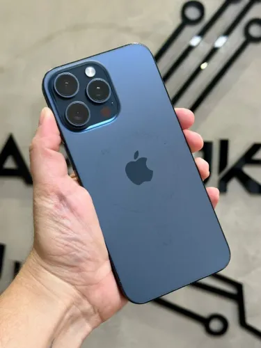  iPhone 15 Pro Max Blue Titanium - 256GB (NOTA + GARANTIA)