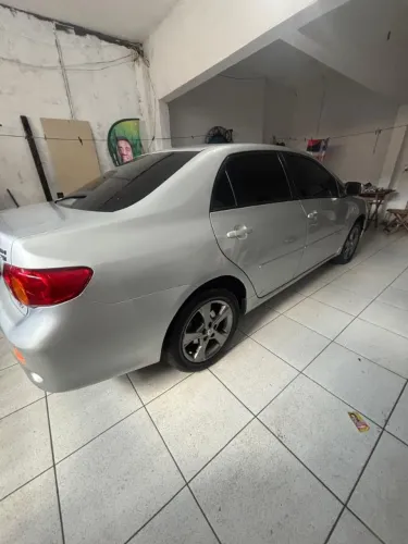 Toyota Corolla XEI 2.0 Flex 16V Aut. 2011