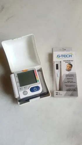 Medidor de pressão + termometro digital (medidor de pressão Premium de pulso)