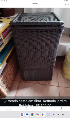 Cesto de roupa em fibra