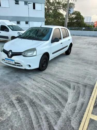 Renault Clio Authentique 1.0/1.0 Hi-power 16V 3P 2014