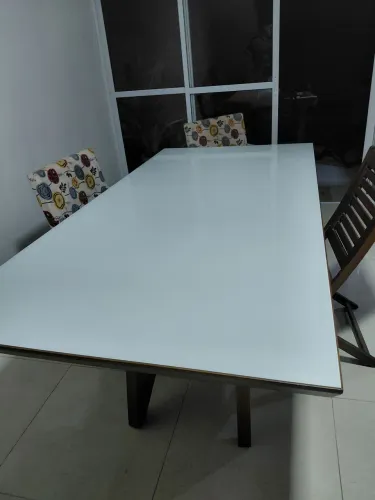 Mesa madeira, tampo de vidro 2,00 x 1,00