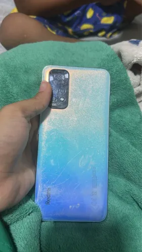 Celular com display quebrado 