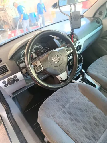 Chevrolet Vectra Elegan. 2.0 MPFI 8V Flexpower AUT 2007