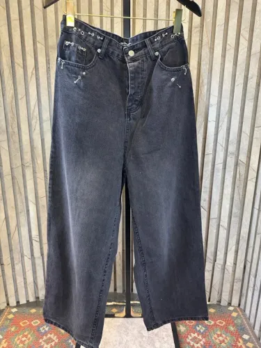 CALCA BALENCIAGA - PRETA - TAM - 38